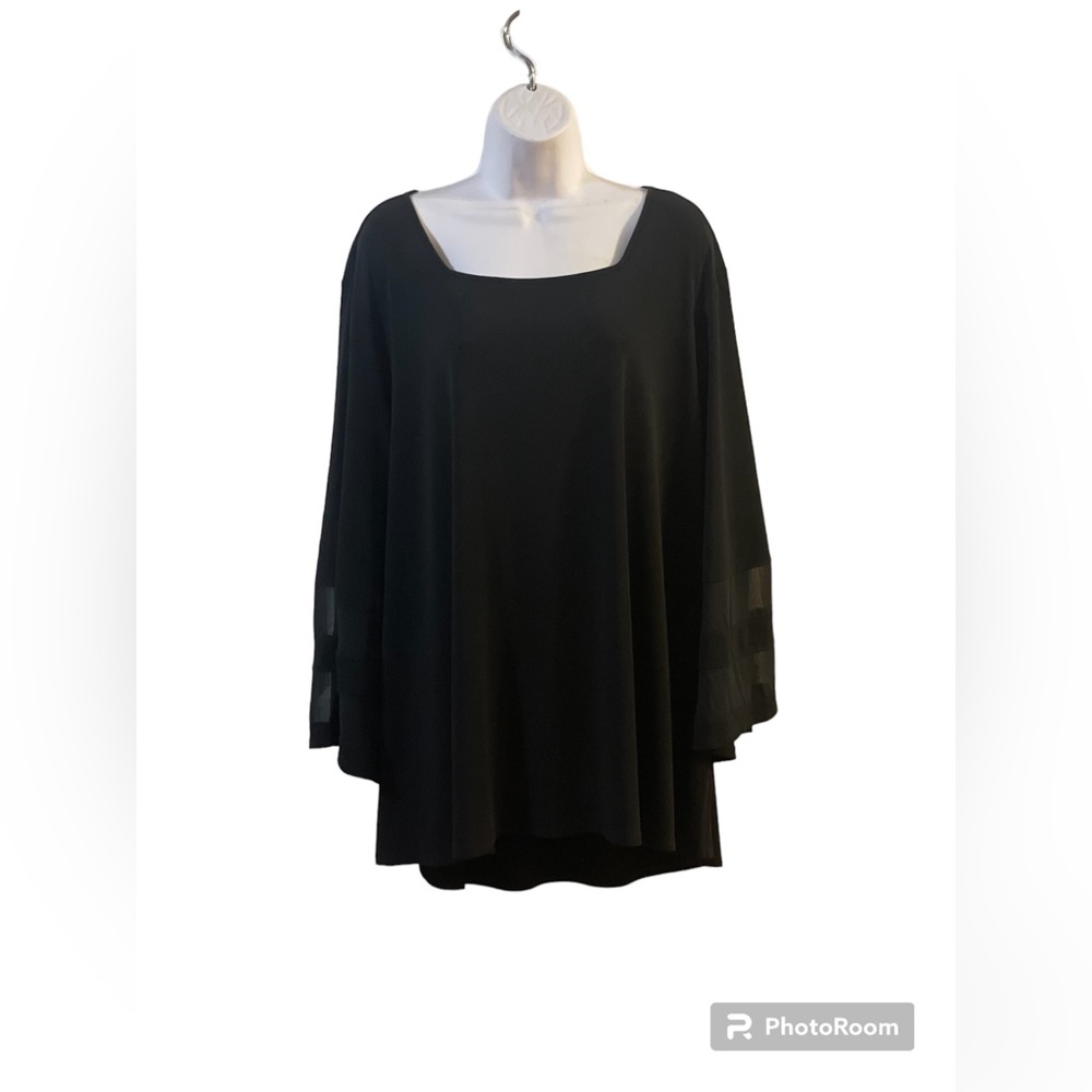 Women’s Black Blouse Size 22/24 New with Tags